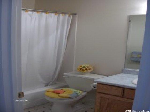 2961 W 2300 N, Clinton, UT 84015 — photo 2