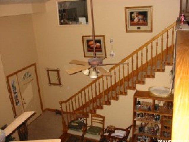 433 W Chase Ln, Centerville, UT 84014 — photo 6