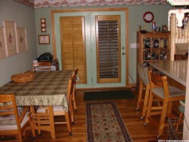 433 W Chase Ln, Centerville, UT 84014 — photo 5