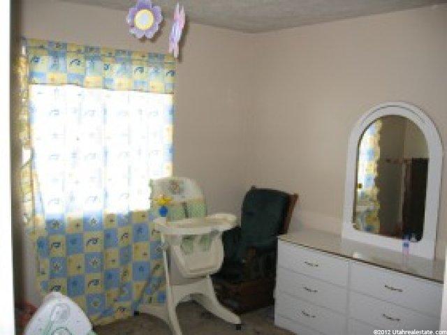 433 Downs Dr, Ogden, UT 84404 — photo 7