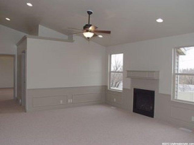 224 Abrams Way E, Fruit Heights, UT 84037 — photo 3