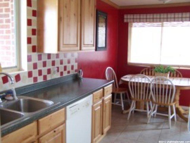 396 E 6990 S, Midvale, UT 84047 — photo 5
