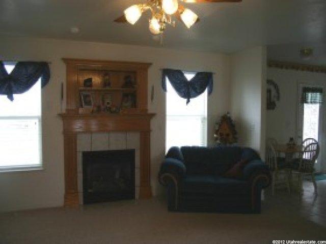 535 E 400 S, Mt Pleasant, UT 84647 — photo 3