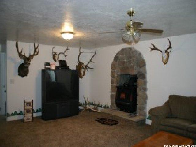 535 E 400 S, Mt Pleasant, UT 84647 — photo 9