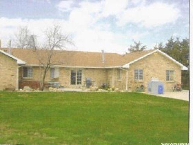 3951 S 5500 W, Hooper, UT 84315 — photo 2