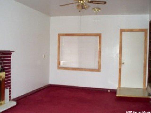 257 N State St, Roosevelt, UT 84066 — photo 2