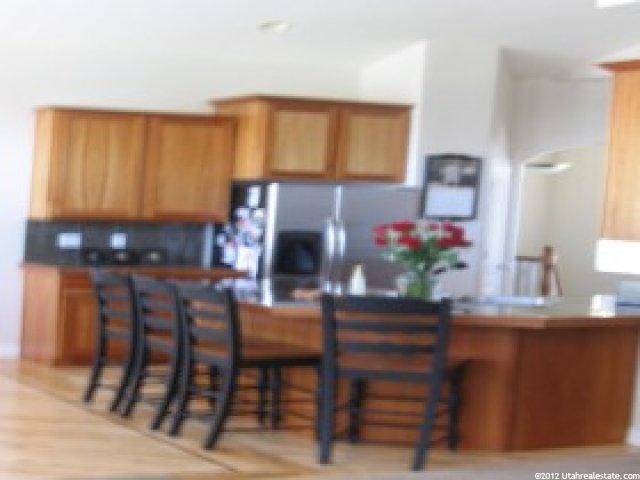 886 W 2920 S, Syracuse, UT 84075 — photo 3