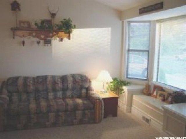 977 S 225 E, Layton, UT 84041 — photo 2