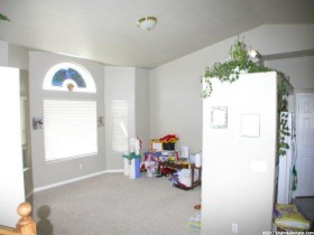 1458 N 2090 W, Clinton, UT 84015 — photo 2