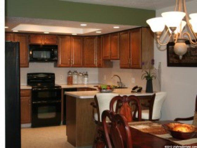 5462 S 200 E, Washington Terrace, UT 84405 — photo 3