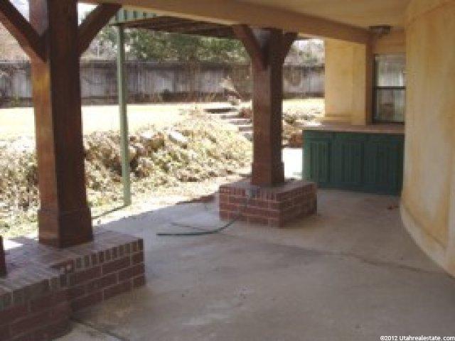 8715 S Sundance Dr, Sandy, UT 84093 — photo 9