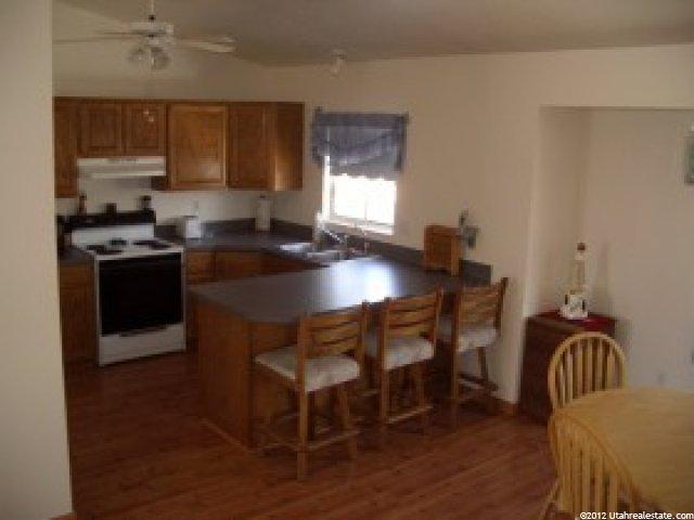 1102 W 2450 N, Clinton, UT 84015 — photo 4