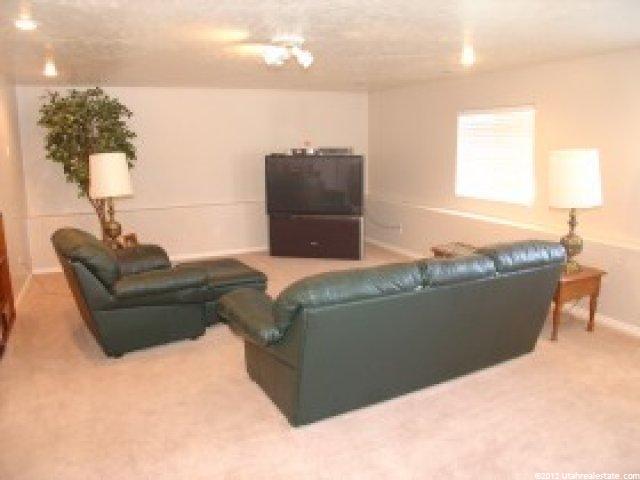 551 Tamarack Dr, Tooele, UT 84074 — photo 6