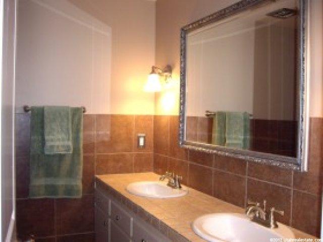 1996 E 4675 S, Holladay, UT 84117 — photo 3