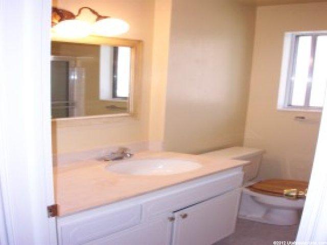 2240 E Murray Holladay 330 S, Holladay, UT 84117 — photo 7
