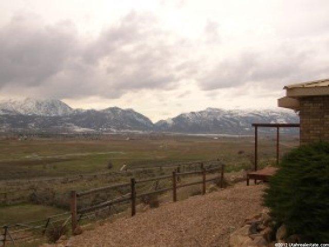 8863 Pineview Dr, Huntsville, UT 84317 — photo 7