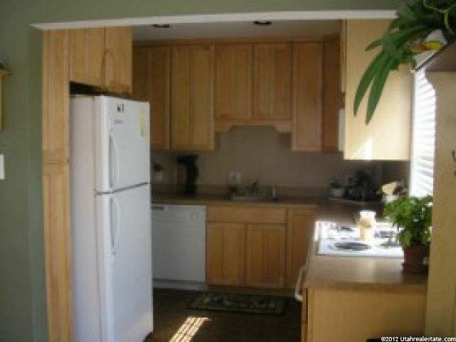 4889 S Wasatch St, Murray, UT 84107 — photo 4