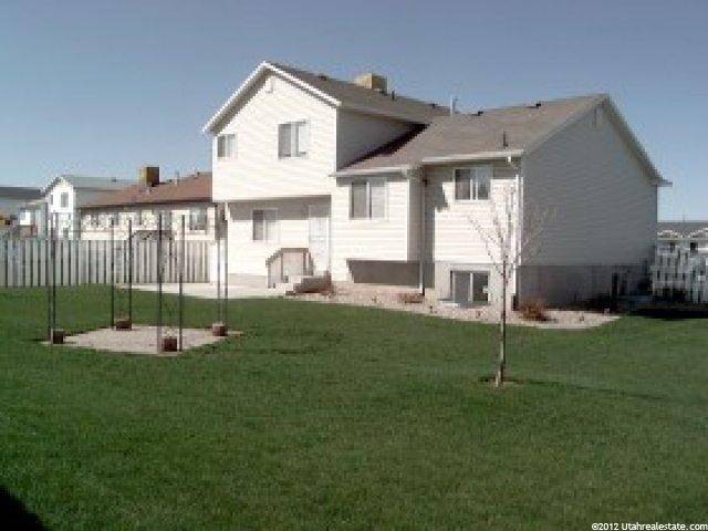 1658 N 2530 W, Clinton, UT 84015 — photo 4