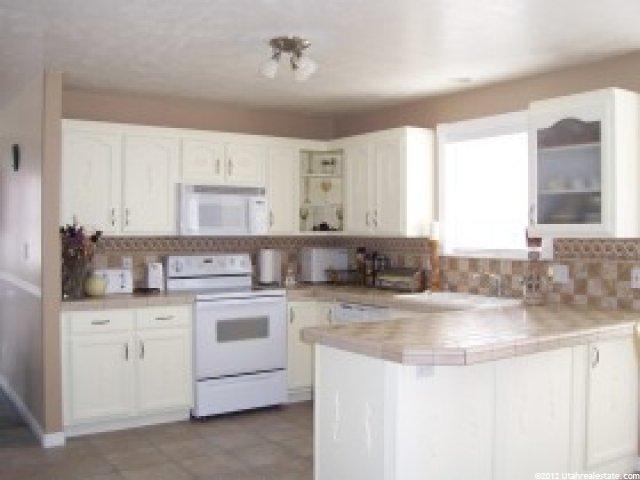 1112 E Duffer Cir, North Salt Lake, UT 84054 — photo 2