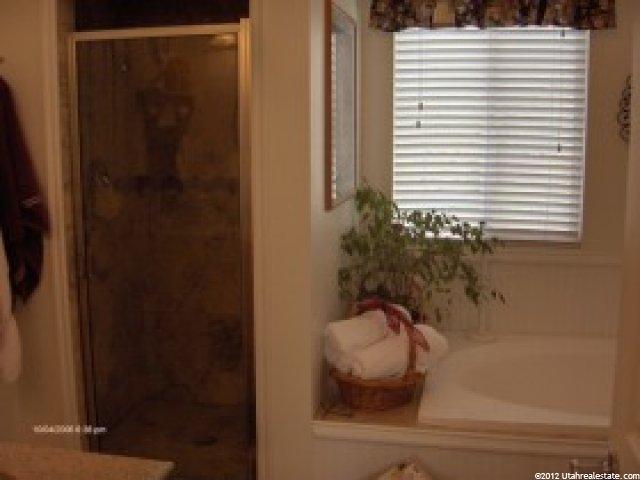 1865 E 2100 N, Layton, UT 84040 — photo 7