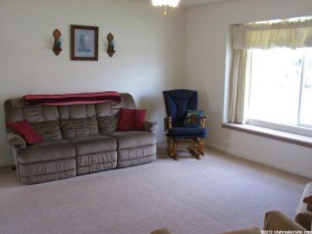5253 S 2690 W, Roy, UT 84067 — photo 2