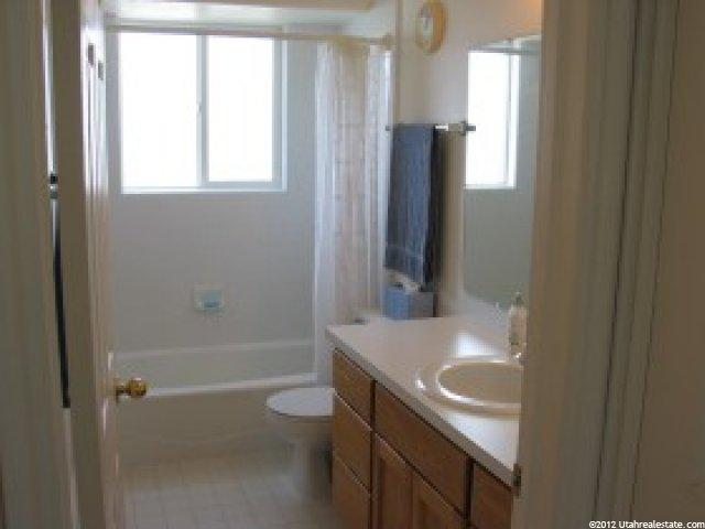 5253 S 2690 W, Roy, UT 84067 — photo 4