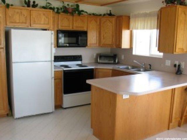 5253 S 2690 W, Roy, UT 84067 — photo 8
