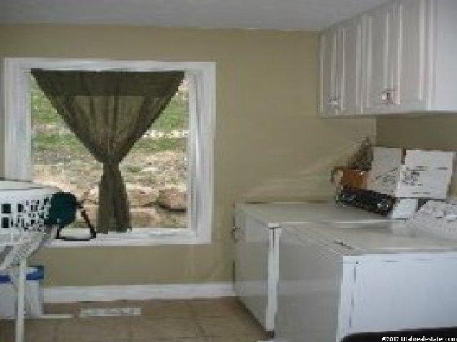 275 E Eagle Ridge Dr, North Salt Lake, UT 84054 — photo 2