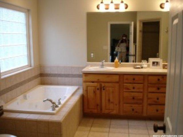 275 E Eagle Ridge Dr, North Salt Lake, UT 84054 — photo 7