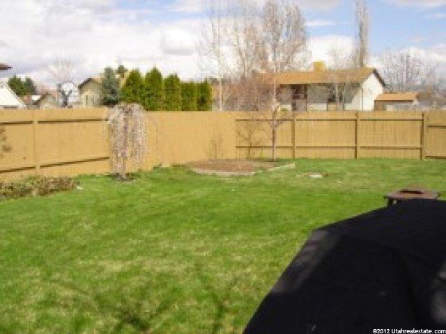 1064 W 25 S, Clearfield, UT 84015 — photo 11