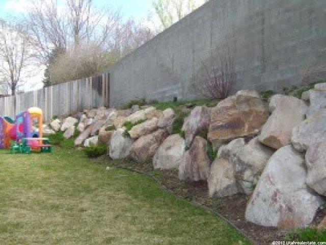 11889 Maple Ridge Rd, Sandy, UT 84094 — photo 8