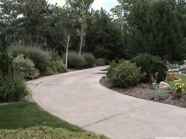 8070 S 1700 E, Sandy, UT 84093 — photo 2
