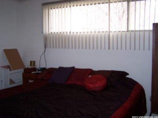 210 E Nicoletti Dr S, Midvale, UT 84047 — photo 3