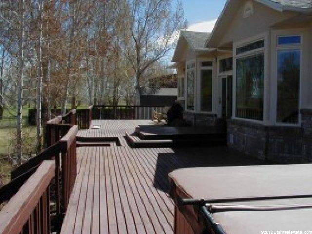 990 W Gates Dr, Roosevelt, UT 84066 — photo 5