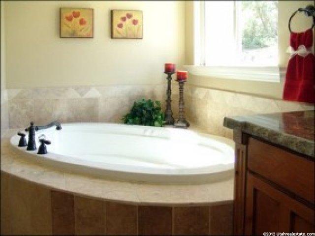 1314 E Maple Park Ct, Draper, UT 84020 — photo 8