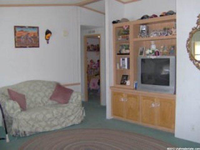 213 Engstrom Way, Layton, UT 84041 — photo 4
