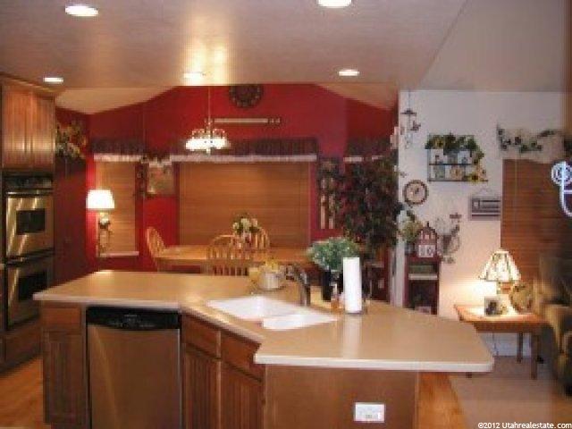 435 Jessis Meadow Dr, West Bountiful, UT 84087 — photo 5