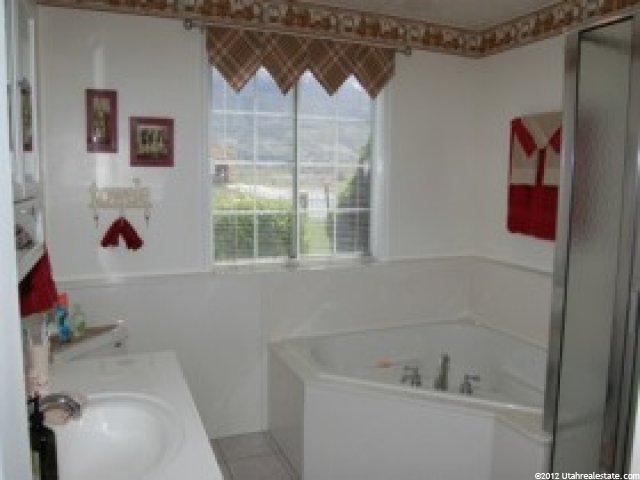 424 S 650 W, Farmington, UT 84025 — photo 9