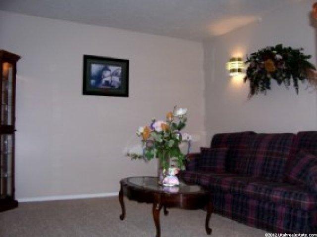 5852 S 3260 W, Roy, UT 84067 — photo 2