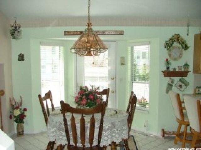 495 Willow Valley Dr, Centerville, UT 84014 — photo 4