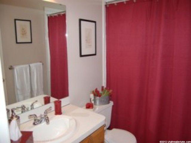 3084 N 2225 E, Layton, UT 84040 — photo 11