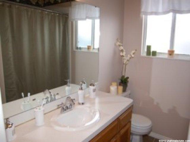 3084 N 2225 E, Layton, UT 84040 — photo 6