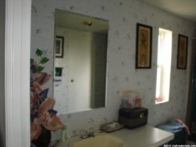 900 W Main St #33, Tremonton, UT 84337 — photo 9