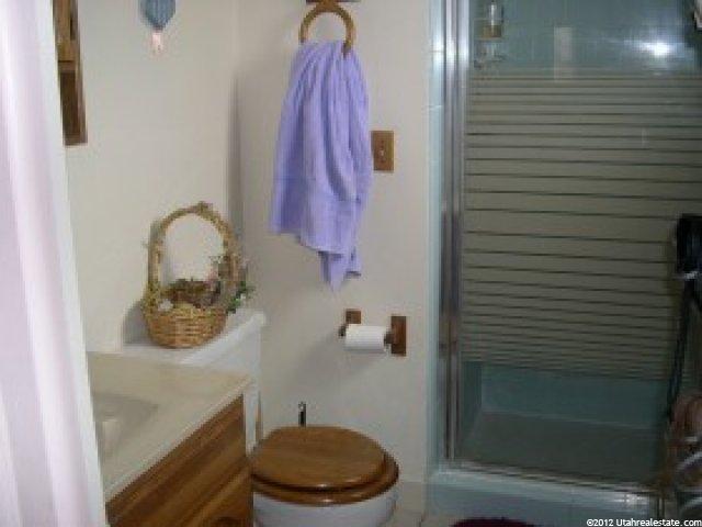 980 N Sapphire Dr, Layton, UT 84041 — photo 7