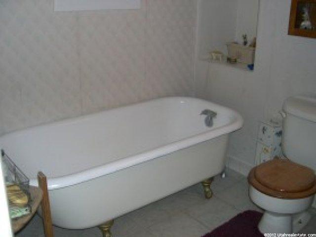 980 N Sapphire Dr, Layton, UT 84041 — photo 10