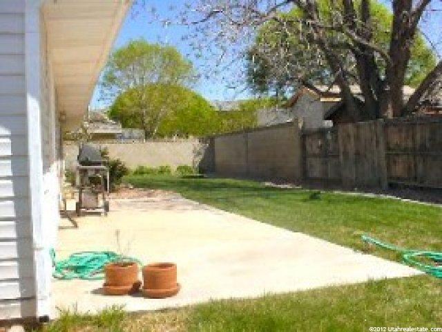 835 W 100 S, Hurricane, UT 84737 — photo 8