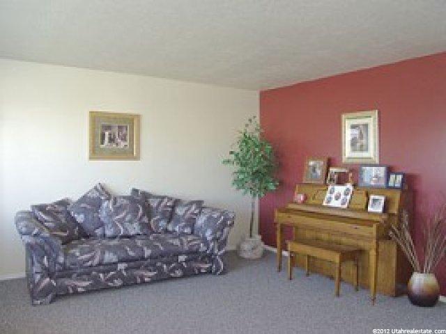 1202 Silversmith Dr, Sandy, UT 84094 — photo 9