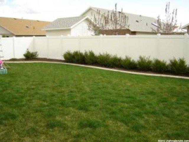 863 W 3950 S, Riverdale, UT 84405 — photo 11