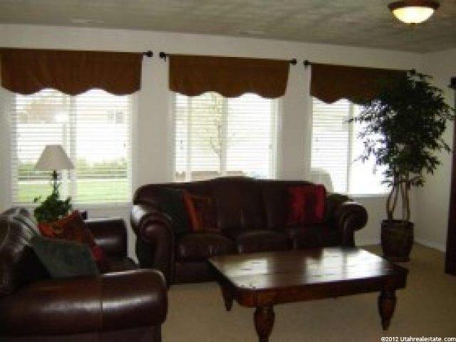 863 W 3950 S, Riverdale, UT 84405 — photo 7