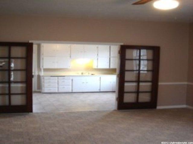 260 W 400 N, Bountiful, UT 84010 — photo 4
